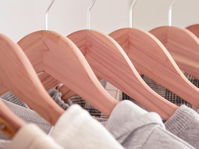 StorageWorks Cedar Wood Clothes Hanger 20 Pack, Wooden Coat Hangers for Shirts, Jackets, Pants, Suits, Sweaters