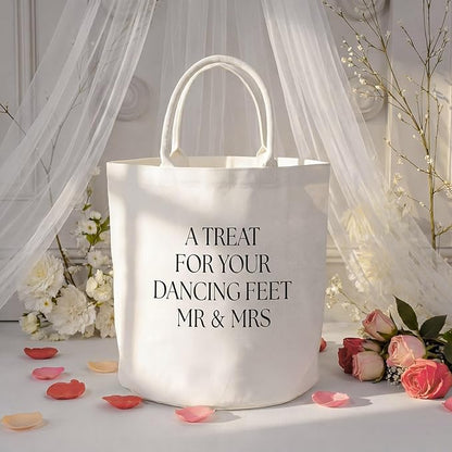 Yungyan Wedding Baskets with Handles 16 inch Large Storage Basket for Wedding Glow Sticks Slippers Flip-flops Umbrella Blankets Gift Container for Ceremony Ivory White(Treat for Feet)