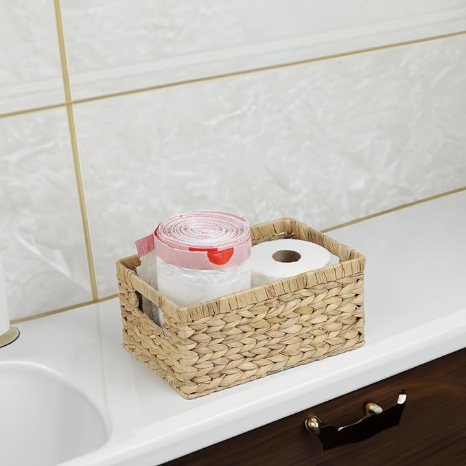Wicker Basket, Water Hyacinth Baskets for Organizing, Rectangular Wicker Storage Basket for Shelves, Decorative Storage Bin with Built-in Handles (Medium)