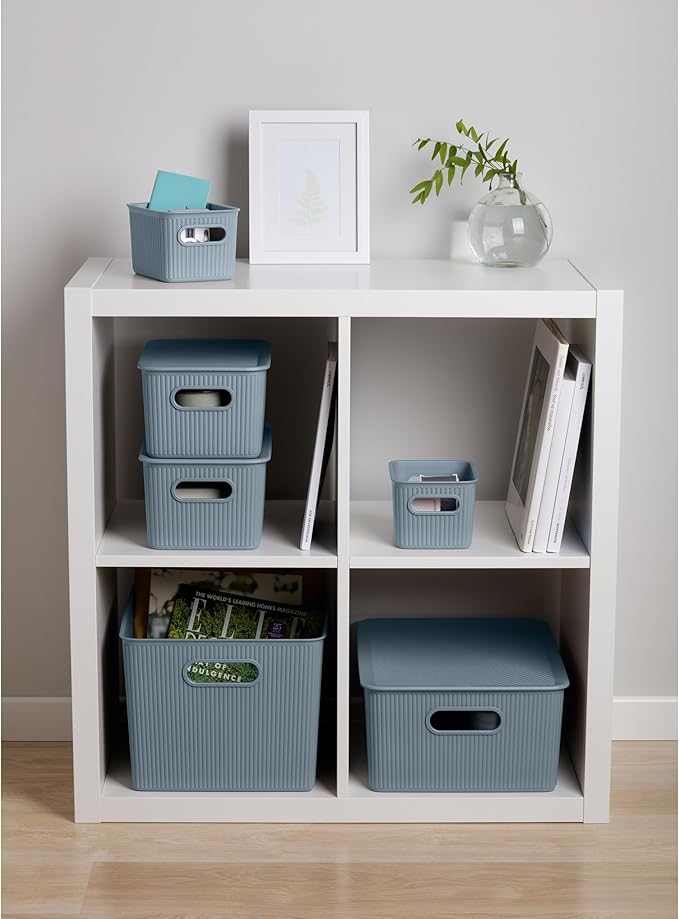 Decorative Plastic Basket Lidded Home Storage Bins Organizer Baskets, Medium Blue (1 Pack - 5 Liter) Stackable Container Box, for Organizing Closet Storage Bins for Shelves - Ribbed Collection