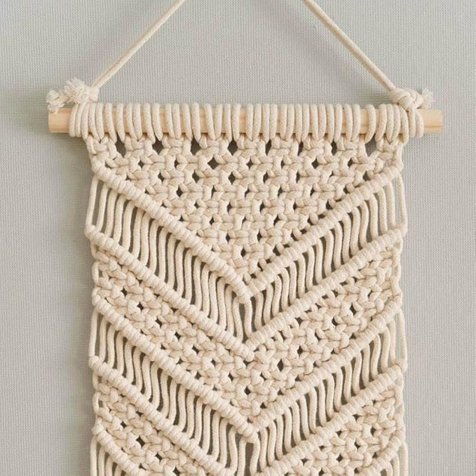 Macrame Cap Holder, Boho Hats Organizer for Baseball Caps, Hand Woven Hats Display Organizer Over Door, Hat Rack for Wall Home Hanging Decoration (Beige 35in)