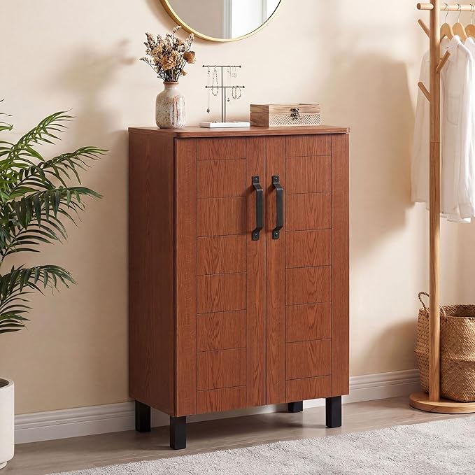 Giantex 5-Tier Shoe Storage Cabinet, Freestanding Wooden Entryway Cabinet w/Storage, 2 Doors, Removable Shelves, Shoes Rack Organizer w/Ventilation Hole for Hallway, Closet, Living Room (Brown)