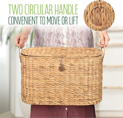 SIEUSALEVN Toilet Paper Storage, Water Hyacinth Baskets with Lid, Toilet Paper Baskets for Storage Holder 6 Rolls, Papers Basket with Built-in Handles for Organizer, Bathroom Accessories Organizer
