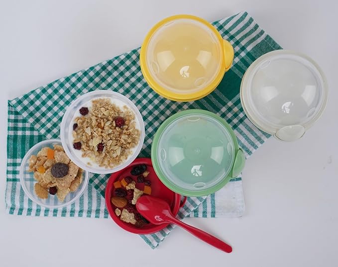 LEVKO Go Cereal Crunch Breakfast Yogurt Cups with Lids and Spoon Reusable Smoothie Oatmeal Container Snack Prep Bowl (SET OF 4 RED YELLOW GREEN WHITE)