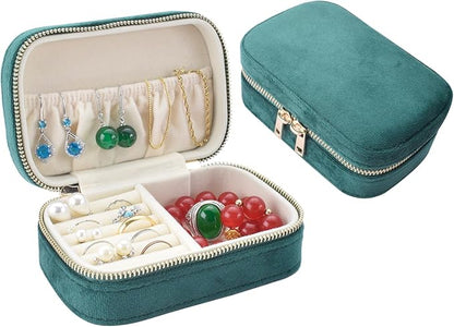 Small Travel Jewelry Case for Women - Plush Velvet Portable Organizer, Holds 20+ Bracelet/Necklace/Earrings/Rings, Giftable Storage Display Box Zipper, Mother/Bridesmaid/Girlfriend Gift (Green)