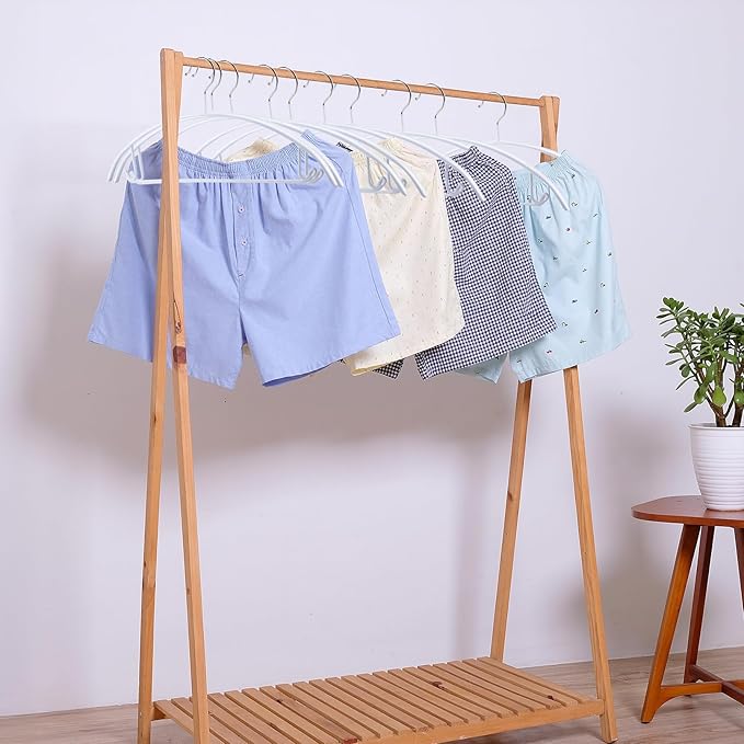 18 Pack Clothes Hangers, PVC Coating Sweater Hangers, 16.5 Inch No Shoulder Bump Coat Hanger, Heavy Duty Non-Slip Metal Hanger for Sweaters, Jackets, Coat, T Shirts (White)