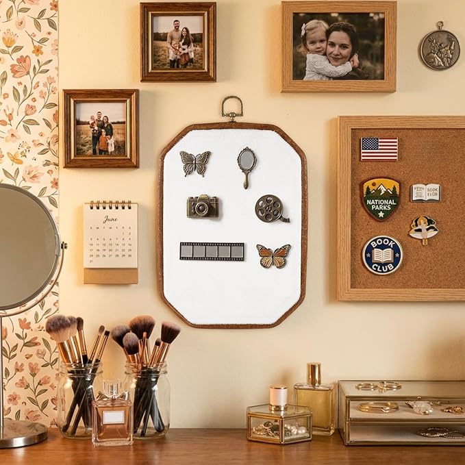 Fumete Pin Display Board Octagon Velvet Enamel Pin Collection Display Octagon Wall Hanging Brooch Earrings Necklace Jewelry Holder Organizer Storage for Home and Holiday, 7.5 x 10 Inch
