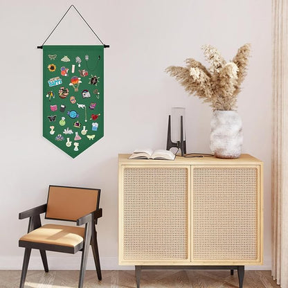 Winmany Wall Hanging Brooch Jewelry Storage Case Canvas Display Stand Enamel Pin Display Banner Holder Earrings Necklace Glitter Pin Collection Organizer (Green)