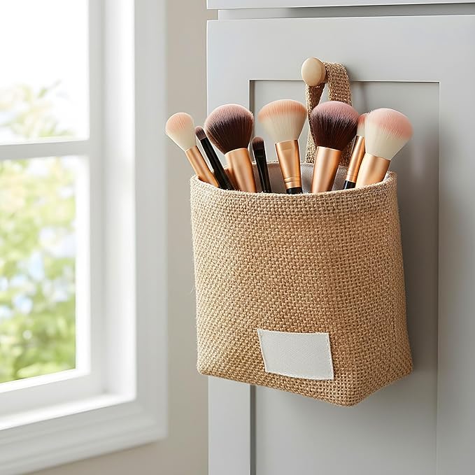 Yuanchu 2Pcs Small Hanging Storage Baskets, Wall Hanging Storage Bags Wall Mount Foldable Organizer Desktop Basket for Keys, Stationery, Cosmetics, Home Office Dorm Desk