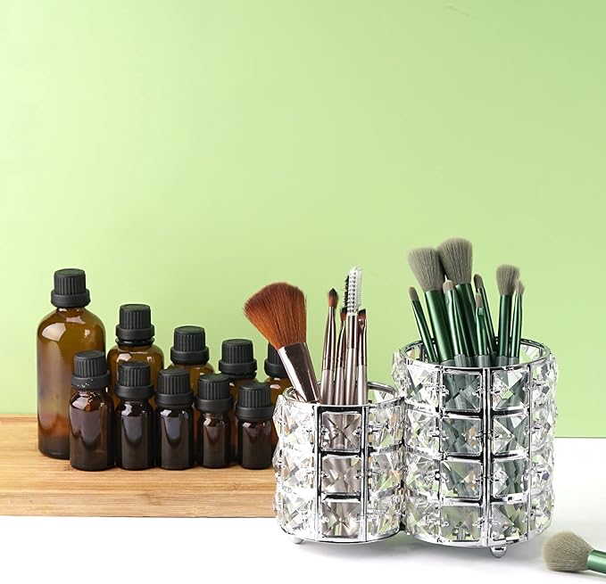 LUEXBOX Crystal Makeup Brush Holder Organizer, Cosmetic Makeup Brush Storage Container Cup for Table, Dresser, Bathroom, Bedroom Organization, One-Piece Circular Brush Organizer (silver)