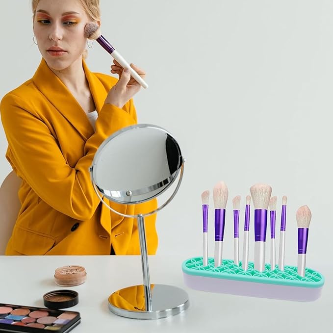 1Pcs Makeup Brushes Holder Silicone Make Up Brush Holder Stand Makeup Vanity Brush Holders for Painting Pen Brushes Nail Clippers Drill Pens Ruler Sewing Craft Tools (Green)
