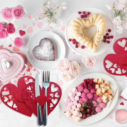 8 Pcs Valentine Hollow Heart Flatware Holder Cutlery Bags Red Valentine's Day Silverware Felt Tableware Holder Pocket Knife Fork Covers for Wedding Birthday Mother's Day Party Table Setting Decor