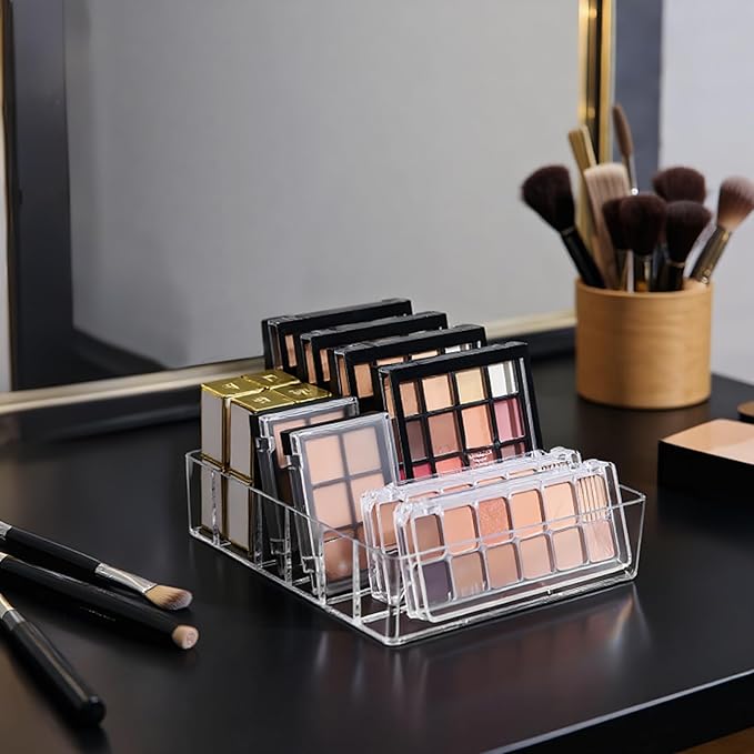 SINJEUN 4 Pack Acrylic Palette Organiser, 7 Sections Divided Makeup Palette Organiser for Eyeshadow, Contour Blush, Lipstick, Make Up Storage(Transparent, 7.5" x 6.3" x 1.8")