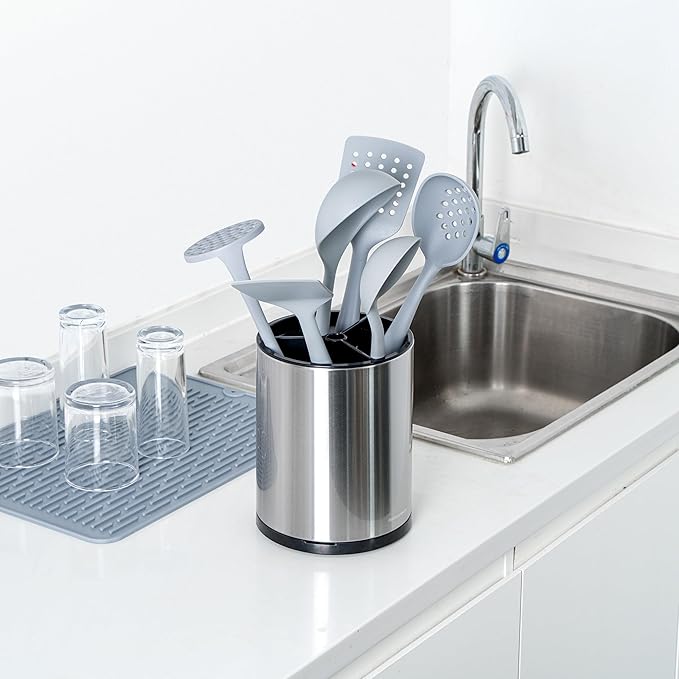 Restaurantware Stainless Steel Utensil Holder 1 Count 6.2 x 6.2 x 7.9 Inches Durable Cutlery Storage Flatware Organizer Rust-Resistant Sink Caddy Silver Kitchenware Holder
