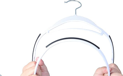 Finnhomy Bar Design Heavy Duty 50 Pack Plastic Hangers, Clothes Hangers with Non-Slip Pads, Great for Shirts, Pants, Scarves, Strong Enough for Coat, White