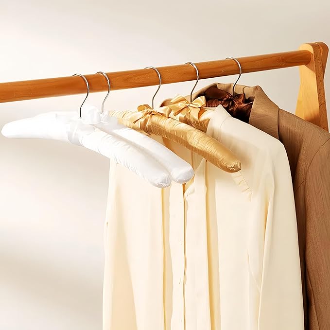 5 Pack Satin Padded Hangers for Women Clothing, Anti Slip Sponge Fabric Clothing Hangers Coat Racks for Sweater, Coat, Suit, Dress (Light Pink)