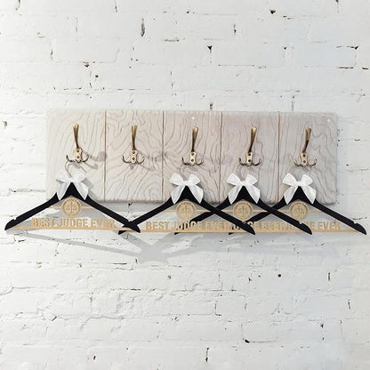 Bucherry Wooden Judge Robe Hanger Funny Judges Gifts Black Best Judge Ever Coat Hanger with Bow and Balanced Scale Motifs for Men Women Graduation Birthday