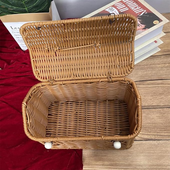 Rattan House Shape Storage Basket with Lid, Small Doll House, Decorative Hand Woven Shelf Organizer with Handle, Natural Harvest Wicker Basket for Picnics, Organizing, Storage (B, 1)