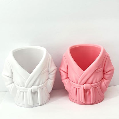 2pcs Bathrobe can holder for Beer & Soda, 4.75" 3D Printed Bath Robe Can Holder, Unique Beer Holder, Spa Day Novelty Gift, Housewarming Present NO CAN or BRUSHES INCLUDED (WHIT E & PINK)
