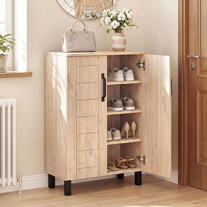 Giantex 5-Tier Shoe Storage Cabinet, Freestanding Wooden Entryway Cabinet w/Storage, 2 Doors, Removable Shelves, Shoes Rack Organizer w/Ventilation Hole for Hallway Closet Living Room (Natural Oak)