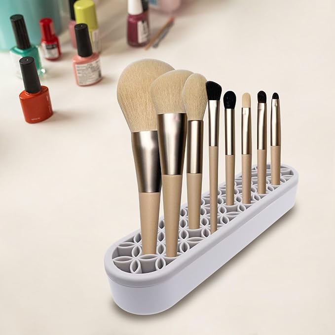 2Pcs Grey Silicone Makeup Brush Holder Stand Makeup Brush Storage Make Up Brushes Holder Organizer for Painting Pen Brushes Nail Clippers Drill Pens Ruler Sewing Craft Tools
