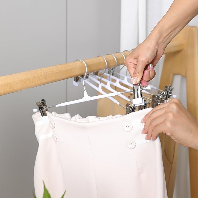 Non-Marking Anti-Slip Pants Hanger and Clip, Space-Saving, for Jeans, Long Pants, Skirts and Shorts - Durable (20, Black)