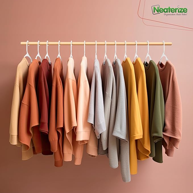 NEATERIZE Clothes Hangers Plastic 20 Pack For Adults - Plastic Hangers, The Perfect Coat Hanger and Space Saving Clothes Hangers for Closet, Percheros Ganchos para Colgar Ropa Hangars - Purple Hangers