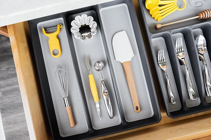 madesmart Classic Utensil Tray - Granite | CLASSIC COLLECTION | 3-Compartments | Kitchen Organizer | Non-slip Lining and Rubber Feet | Easy to Clean | BPA-Free Large