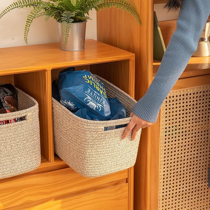 OIAHOMY 4 Pack Storage Baskets for Organizing, Cube Storage Bins for Shelves, Rectangle Storage Baskets With Handles, Woven Baskets for Storage, 16''Lx12''Wx8''H, Brown