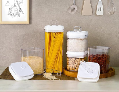 Felli Flip Tite Storage Container with Built-In Spoon & Airtight Lid 5” Large-M Ring Flip Top, Stackable Acrylic Canister for Sugar Flour Powder, Kitchen Pantry Organizer (1.8qt), 2 spoons