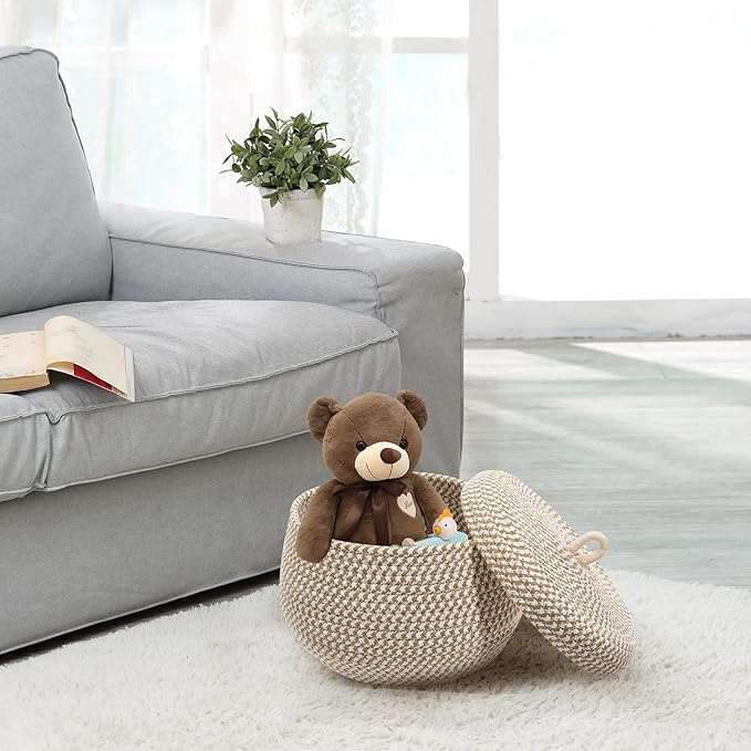 Angoily Storage Basket, 6.6 Quarts Woven Cotton Rope Basket with Lid, 1.6 Gal Small Round Decorative Storage Organizier Bin Box for Nursery, Living Room, Blanket, Home Decor, Bedroom