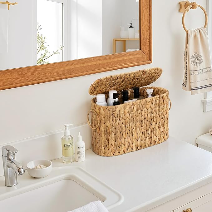 StorageWorks Toilet Paper Storage with Lid, Toilet Paper Storage Holder for 6 Regular Rolls, Wicker Basket for Bathroom, Natural Water Hyacinth