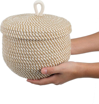 Angoily Storage Basket, 6.6 Quarts Woven Cotton Rope Basket with Lid, 1.6 Gal Small Round Decorative Storage Organizier Bin Box for Nursery, Living Room, Blanket, Home Decor, Bedroom