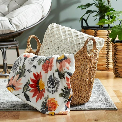 Extra Large Water Hyacinth Boat Basket–Natural Handwoven Decorative Storage Basket for Towels, Blankets, Laundry, Toys, or Living Room and Bedroom Organization