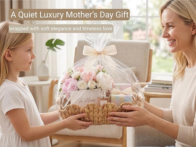 Coeusy Small Wicker Basket 2 Pack,Scalloped Basket for Organizing and Decor,Natural Water Hyacinth Storage Baskets with Wooden Handles for Gifts,Snack,Shelves