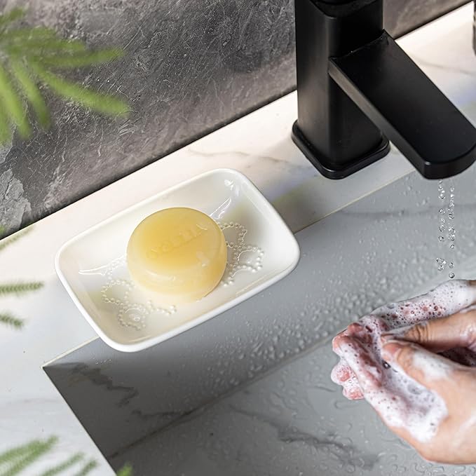 Gomakren Ceramic Soap Dish with Raised Scalloped Design, Versatile Soap Holder & Tray for Bathroom and Kitchen Sink, Prevents Soggy Soap, Modern Decor, Easy to Clean, White (5.59" x 4.02")