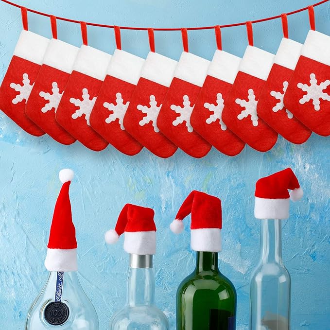 40 Pack Christmas Silverware Holders Mini Santa Hats Christmas Stocking Socks Xmas Party Dinner Table Dinnerware Decorations Non Woven Knife Fork Candy Cutlery Holder Red Wine Bottle Flatware Decor