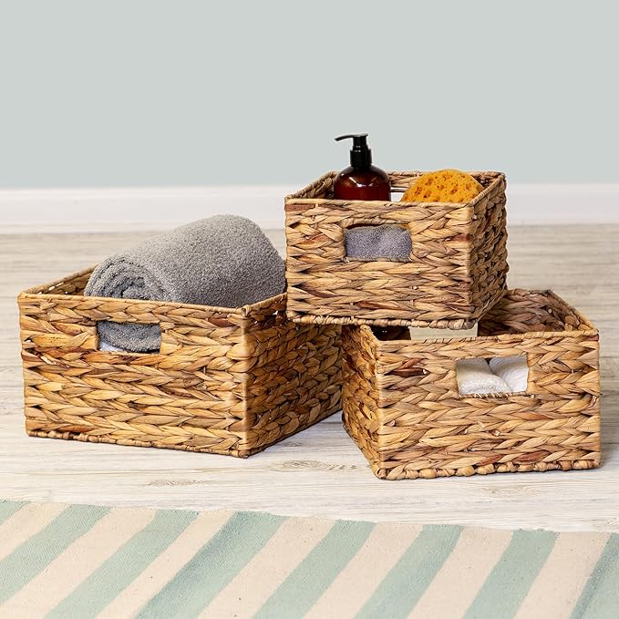 Honey-Can-Do Banana Leaf Storage Baskets –Water Hyacinth Woven Basket,Decorative Baskets for Shelves,Basket for Gifts,Closet,Pantry,and Home Organization,Set of 3,Multi-Size,(Pack of 3)