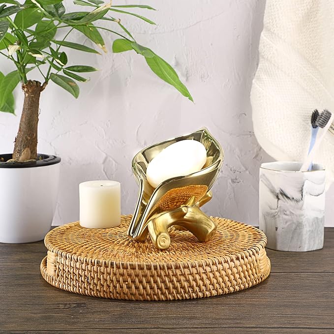 JUXYES Ceramic Soap Dish Holder Self Draining, Unique Waterfall Soap Dish Leaf Shape Decorative Soap Dish Tray Tabletop Drainable Soap Saver Bathtub Waterfall Soap Dish Holder for Bathroom Shower