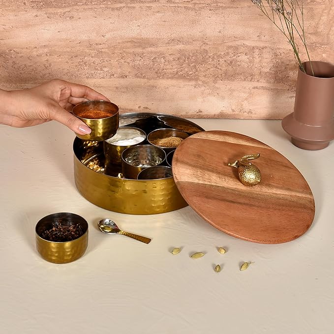 Elan Dabbahs and Days Spice Box with Stylish Lemon Knob |Stainless Steel with Wooden lid Masala Dabba | Masala Dani With 7 Containers and Small Spoon | Kitchen Spice Organiser (Antique Gold and Wood)