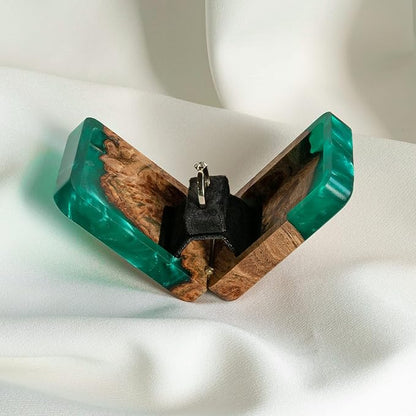 RWA Slim Engagement Ring Box for Proposal – Unique Wedding Ring Holder & Jewelry Display Case – Travel Jewelry Organizer, Ring Bearer Box, Proposal Gift, Wedding Ring Box for Ceremony, FLIP green