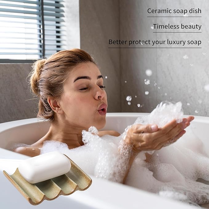Ceramic Soap Dish, Draining Bar Soap Holder Tray, Soap Saver for Shower, Bathroom, Sink, Kitchen and Countertop, Decorative Square Soap Dish, Green 1 Pcs
