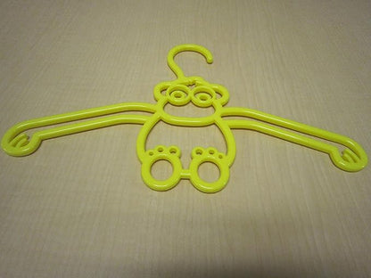 Silly Bandz Clothes Hanger Buddiez, Kids Zoo Animal Shape Hangers, Colorful, Fun
