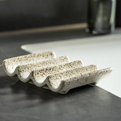 Soap Dish for Shower, Self Draining Bar Soap Holder for Shower, Ceramic Bathroom Soap Saver with Fluted Design, Suitable for Soap Bar, Sponge