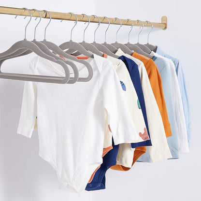 Amazon Basics Kids Velvet, Non-Slip Clothes Hangers for Infant and Toddler, 11.6 inches (for Baby Clothes), Gray (Pack of 4)