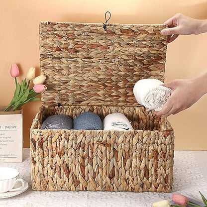 Hipiwe Wicker Storage Basket Bins with Lid, Large Water Hyacinth Baskets Box Rectangular Decorative Shelf Baskets Bin with Handles Handwoven Household Basket Boxes for Shelf Home Organizing