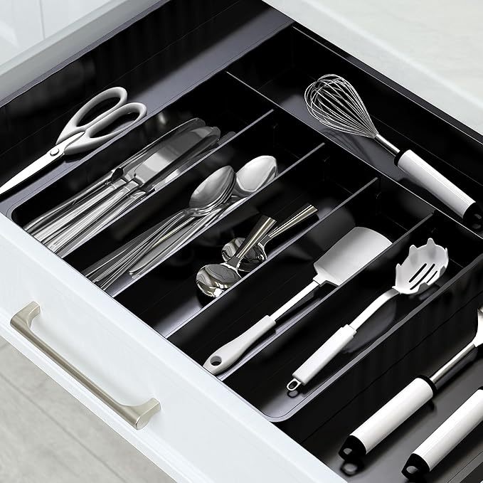 Simple Houseware Expandable Kitchen Drawer Flatware Organizer, Black – Adjustable Cutlery Tray with 9 Compartments for Utensils and Silverware
