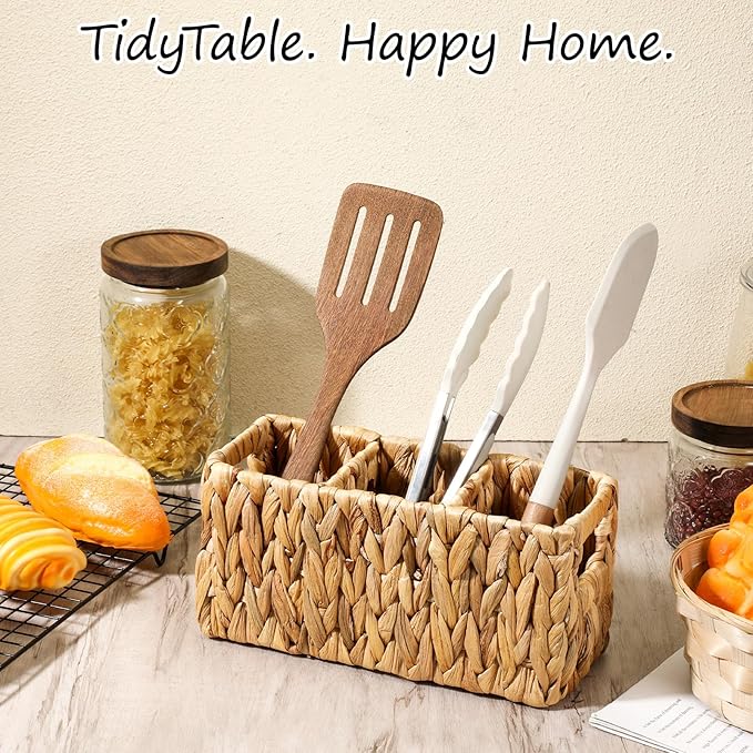 Wicker Party Silverware Caddy Water Hyacinth Plastic Kitchen Cutlery Utensil Holder Hand Woven Spoon Forks Knives Organizer Basket with Handles for Table Countertop Picnic flatware Storage