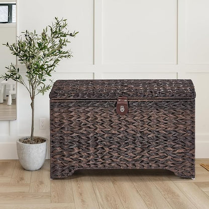 Honjourai Handwoven Storage Basket with Lid, 178L Plastic Rattan Storage Bin, Leather Buckle & Metal Frame, Large Metal Ring Handles, Storage Trunk for Bedroom, Laundry Room
