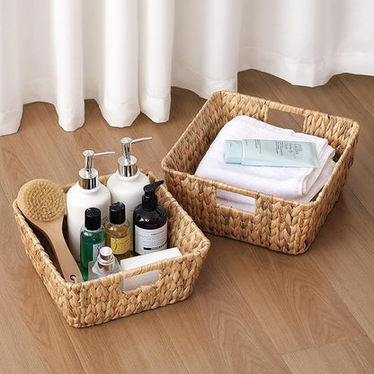 Square Water Hyacinth Storage Baskets Set of 2, Woven Basket for Christmas Gifts Empty, Handwoven Wicker Baskets Organizers with Handles for Pantry, Living Room，Shelf & Home Decor,Medium